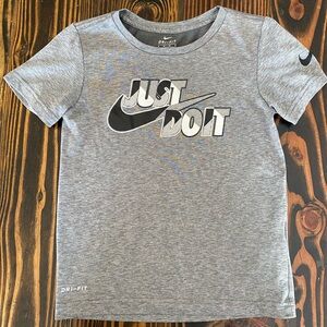 Nike Boys size 6 Gray Just Do It Dri-Fit Tee